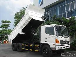 các dòng xe tải của nhật bản..