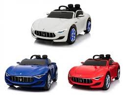 có nên mua xe ô tô điện cho bé...