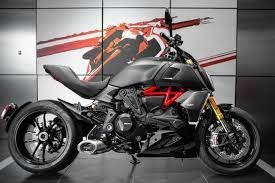 điểm bán xe ducati