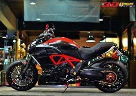 giá xe ducati diavel carbon