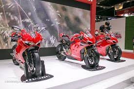 giá xe ducati v4r.