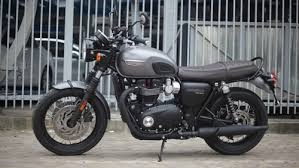 giá xe máy triumph t120