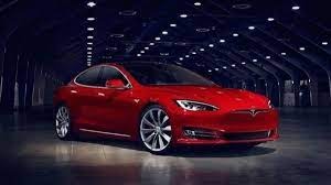 giá ô tô điện tesla