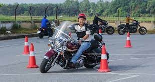 kinh nghiệm chạy xe harley davidson