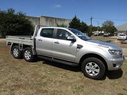 xe 2 cầu bán tải