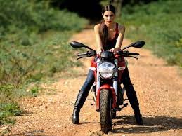 xe ducati 696 gia bao nhiêu..
