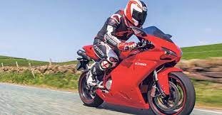 xe ducati của nước nào