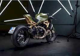 xe ducati monster 1200r..