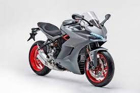 xe ducati supersport..