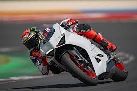 xe ducati v2..