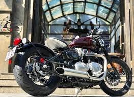 xe máy triumph bobber