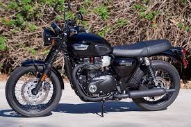 xe máy triumph giá bao nhiêu