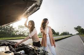 xe ô tô đang đi mất điện..