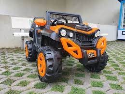 xe ô tô điện a6500.