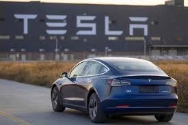 xe ô tô điện tesla model s..