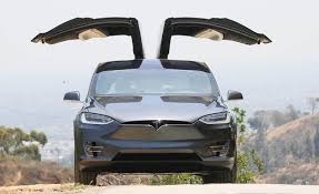 xe ô tô điện tesla model x..