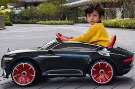 xe ô tô điện trẻ em ô vinh..