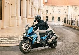 xe tay ga phân khối lớn bmw