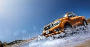 xe bán tải nissan navara..